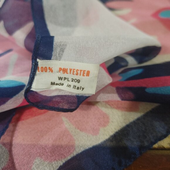 Vintage Italian Floral Polyester Scarf Bold Pink Blue Design 27 by 27 Inches - Picture 5 of 11
